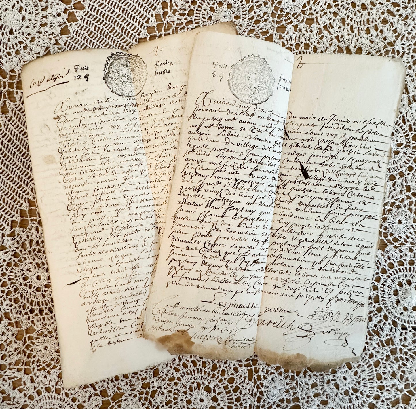 Antique French Document from the 1600s